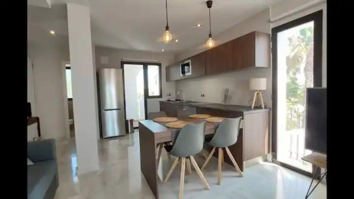 Sotogrande-Maravilloso dúplex, 120 m2, Piscina,4p Esterno foto