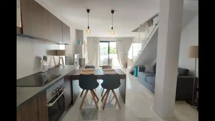 Sotogrande-Maravilloso dúplex, 120 m2, Piscina,4p Esterno foto