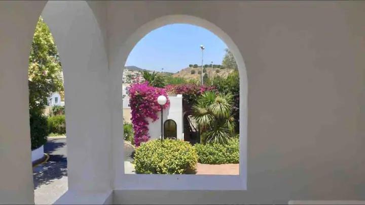 Sotogrande-Maravilloso dúplex, 120 m2, Piscina,4p Esterno foto